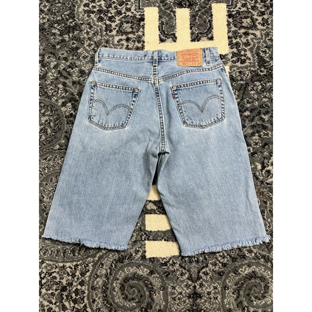 Vtg Levi 550 Denim Shorts Mens 31w  Relaxed High Light Blue Distressed Cotton